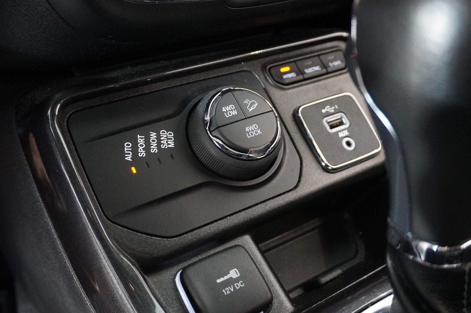 Fahrzeugabbildung Jeep Compass S 1.3T-GDI PHEV AWD SPORT NAVI/SH/KAMERA