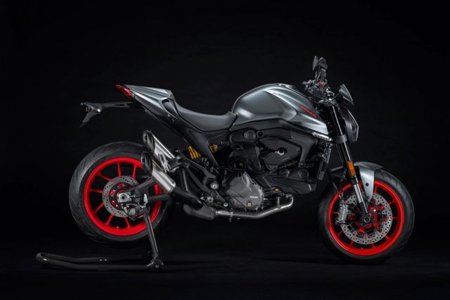 Ducati Monster 950 + Plus