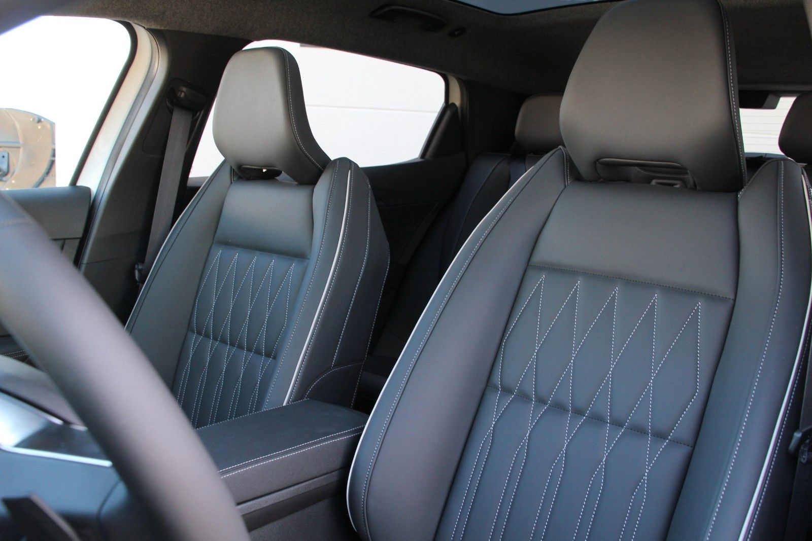 Fahrzeugabbildung Mitsubishi Eclipse Cross Diamant Top mit Luxury-Paket
