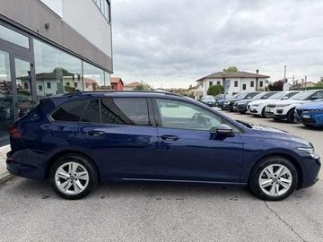 Volkswagen Golf - 5