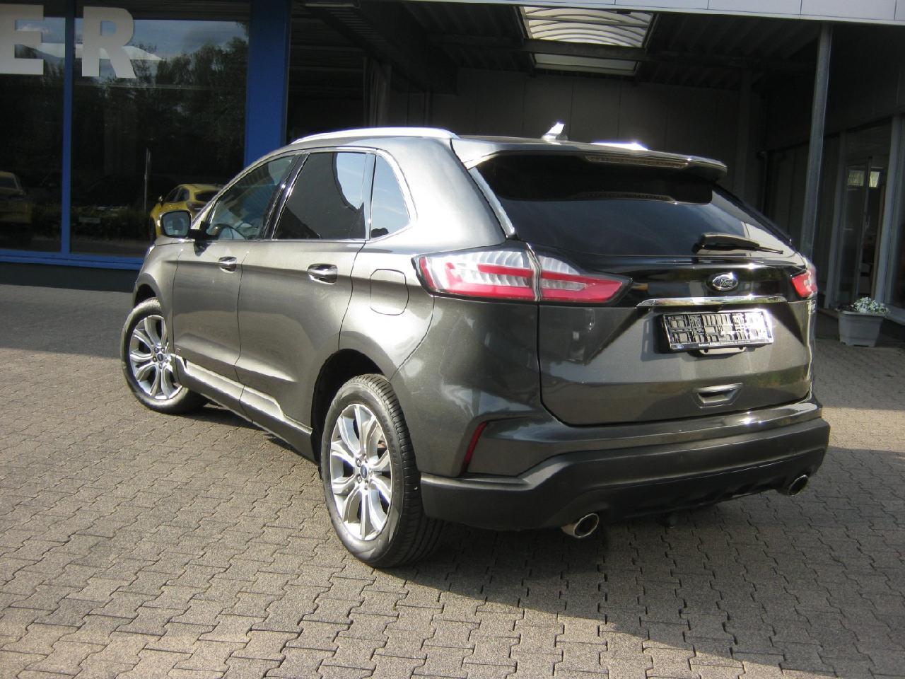 Ford Edge Titanium 4x4