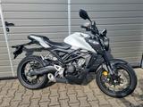 Honda CB 125 R *weiß* 3x auf Lager - HONDA CB 125 R