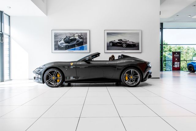 Ferrari Roma Spider ~Ferrari Munsterhuis~