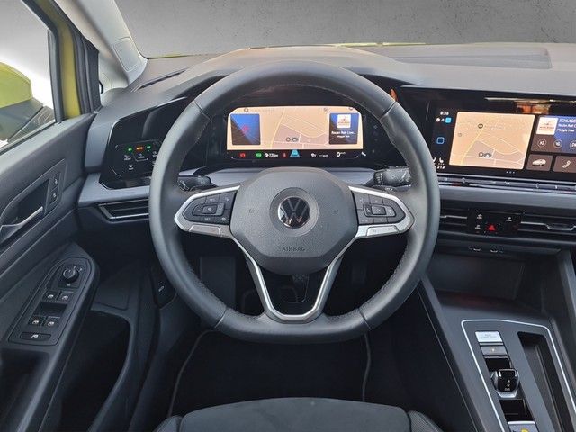 Fahrzeugabbildung Volkswagen Golf VIII Style LED ACC AID HUD NAVI PDC SHZ LED
