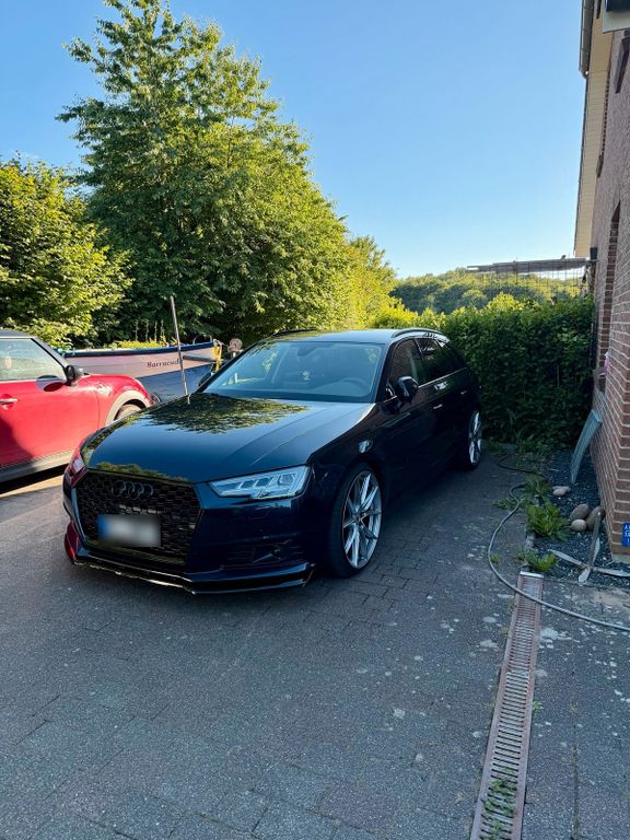 Image of Audi A4