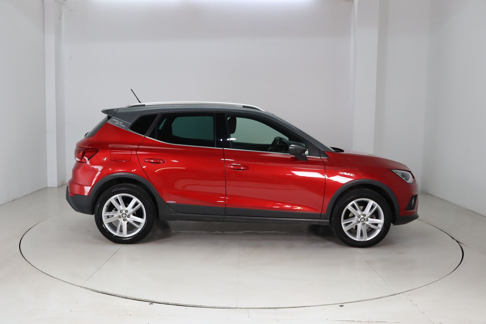 Fahrzeugabbildung SEAT Arona 1.5 FR * Klimaautomatik * Sitzhzg.