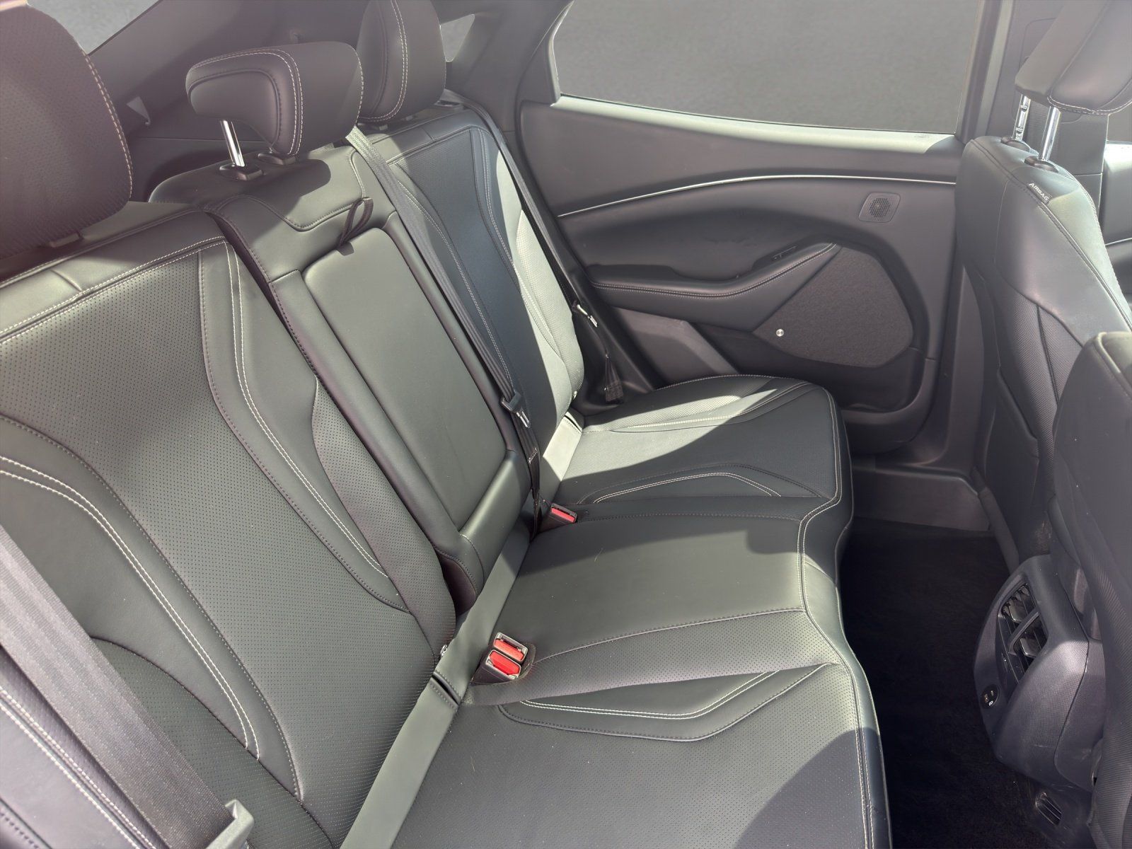 Fahrzeugabbildung Ford Mustang MACH-E Basis (Extended Range)