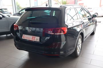 Volkswagen Passat Variant - 10