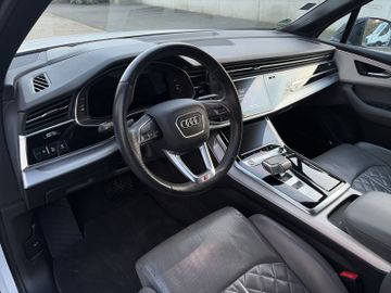Audi Q7 - 6