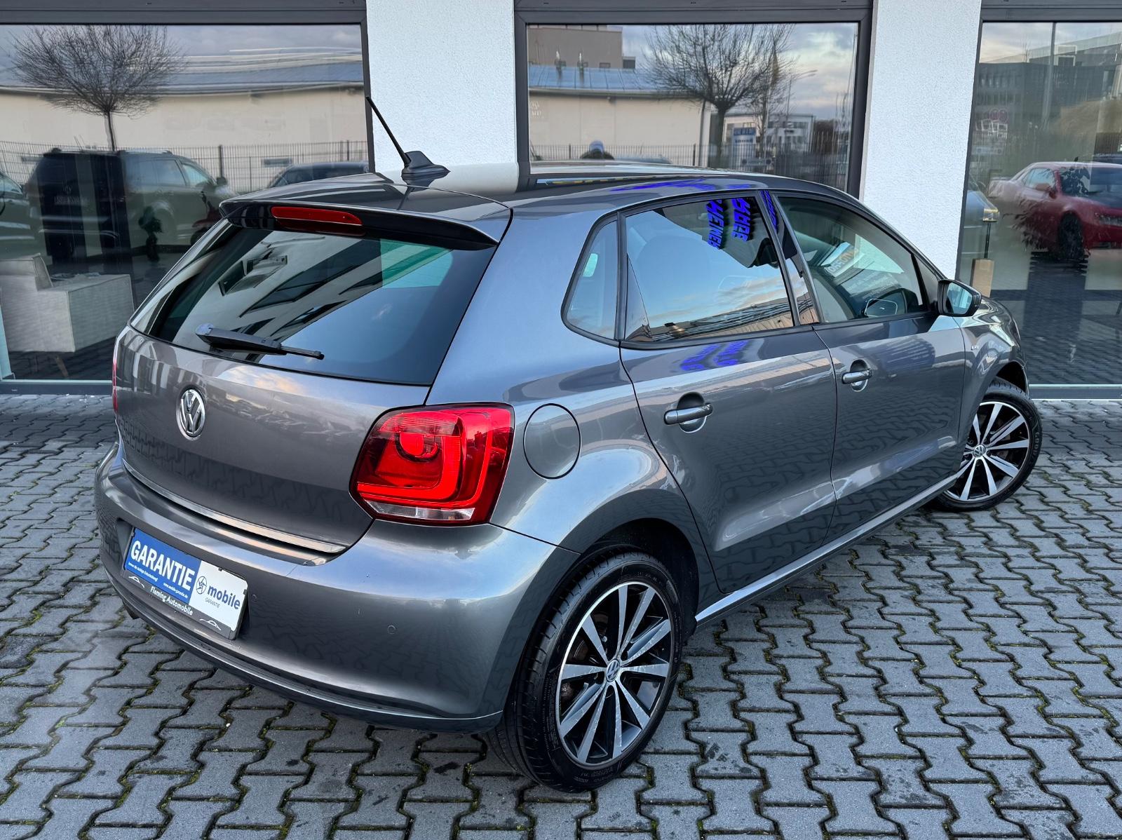 Volkswagen Polo V Life Bi-Xenon/Klimaaut/NAVI/PDC/ALU/SHZ