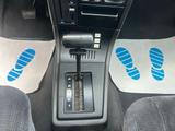 Opel Kadett E Beauty Lim. SEDAN GSD AUTOM- SERVO - Opel Kadett mit Benzin-Antrieb: Limousine
