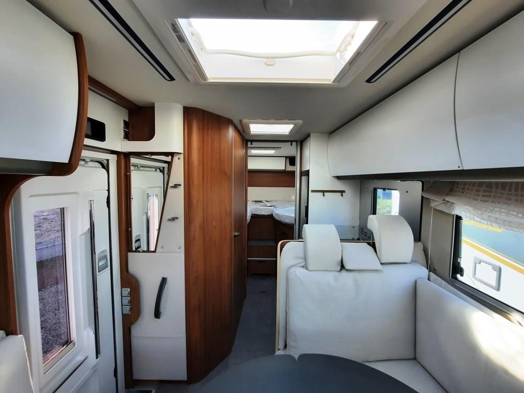 Fahrzeugabbildung Laika Ecovip L 3019 Titanio Verfüg./Sparen Sie 4.174,-