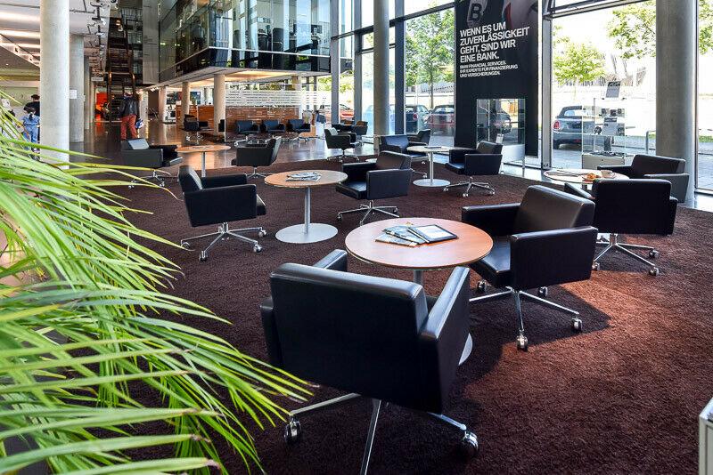 showroom-image-bottom