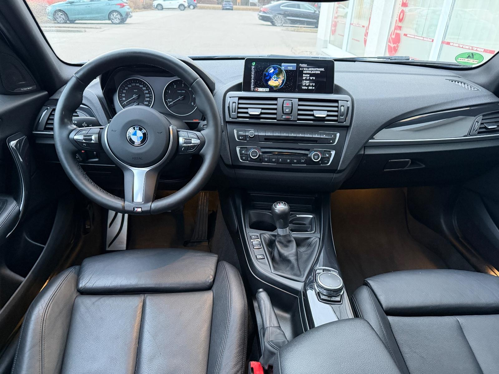 BMW 120 d xDrive M Paket Limousine Keyless Go-Leder