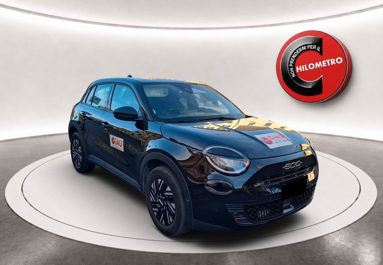 Fiat 600 Hybrid 110 CV DCT MHEV Business