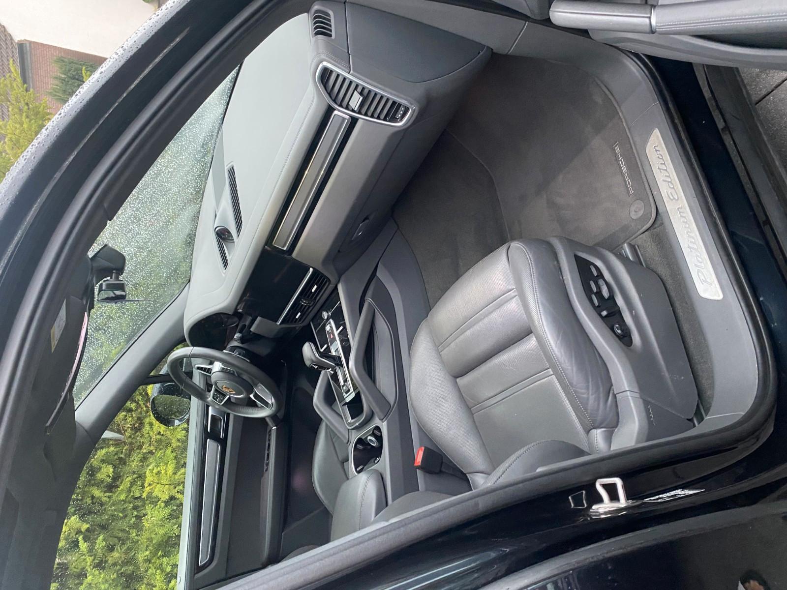 Porsche Cayenne 3.0 V6 Platinum Edition Tiptronic Pl...