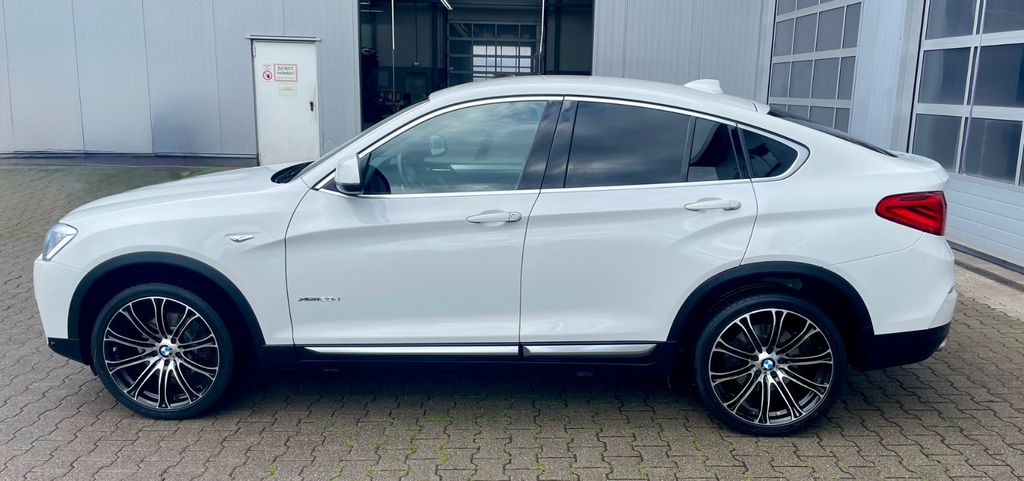 Image of BMW X4