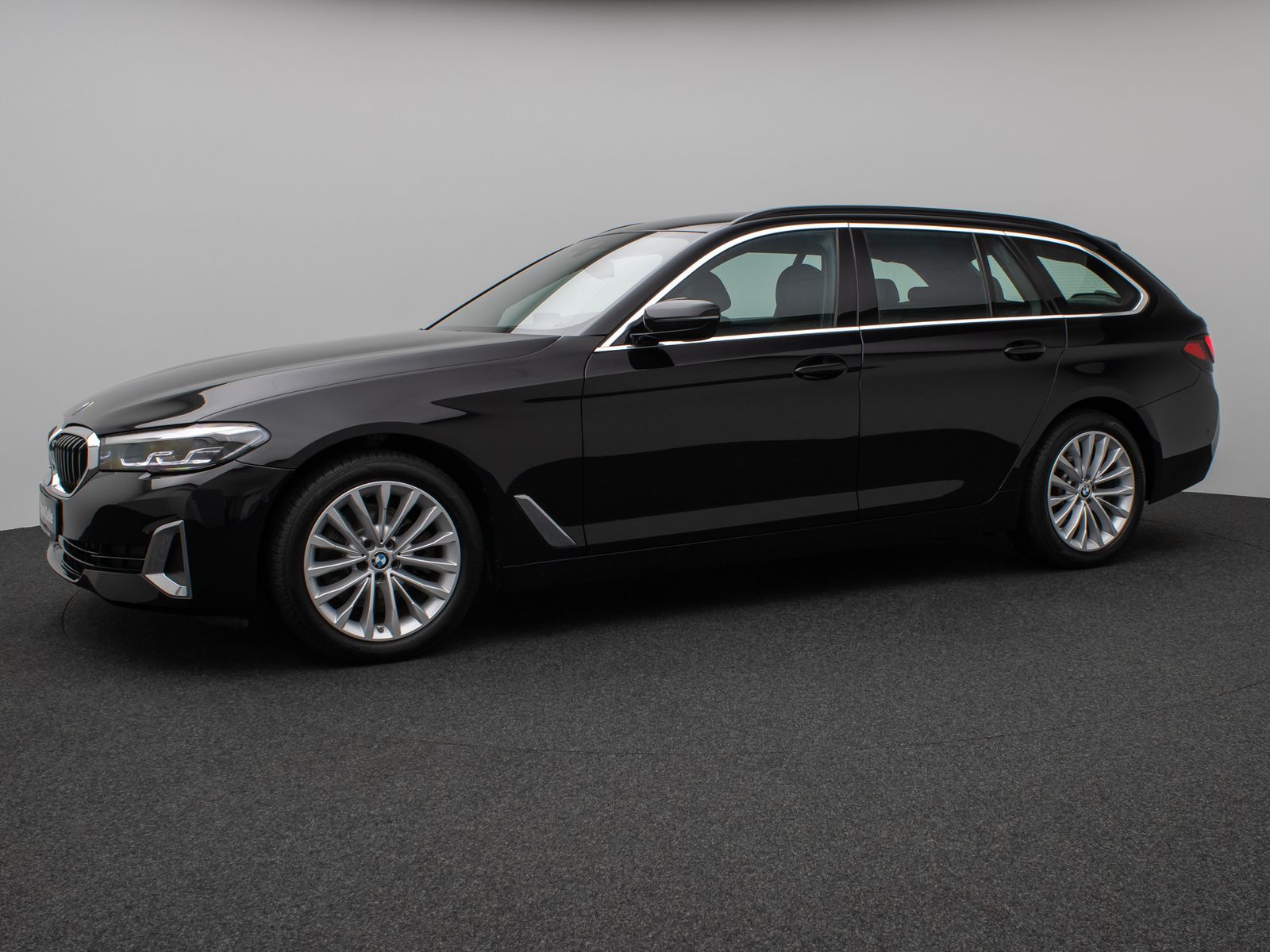 Fahrzeugabbildung BMW 520d LuxuryLine Kamera DAB CockPitPr Alarm Sport