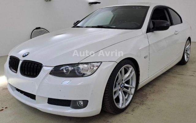 BMW 320d Coupe-XENON-LED-PDC-LEDER-DACH-SPORT