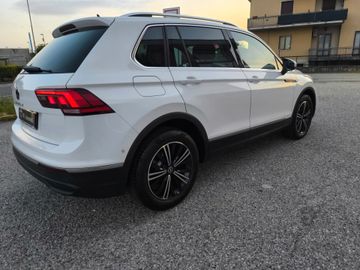 Volkswagen Tiguan - 6