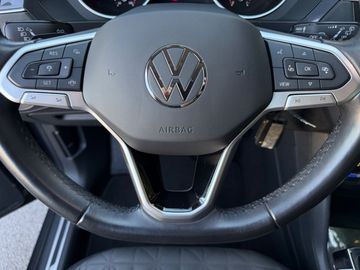 Volkswagen Tiguan - 11