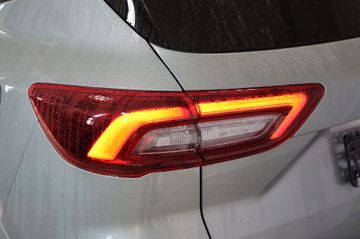 Ford Kuga ST-Line 1.5 AT  Navi  Kamera LED AHK