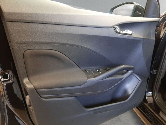 Fahrzeugabbildung Skoda Fabia Selection 1.0TSI DSG LED 4JahreGar LenkHz