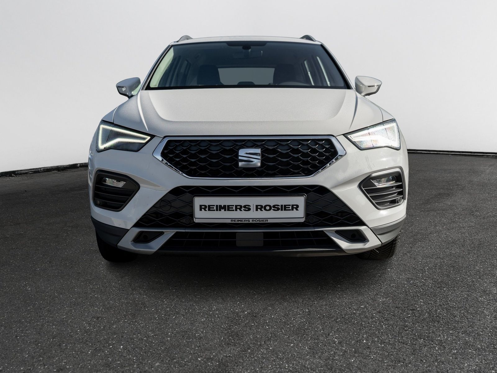 Seat ATECA STYLE 1.5 TSI AHK Kam. Navi Virtual KlimaA imagem 3