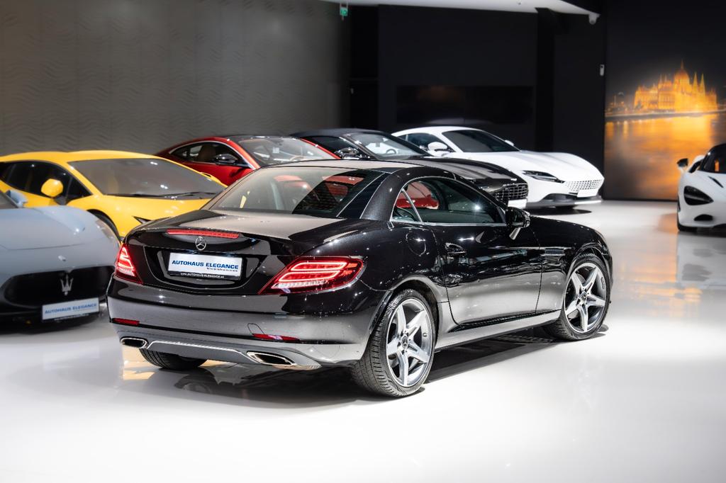 Mercedes-Benz SLC 300