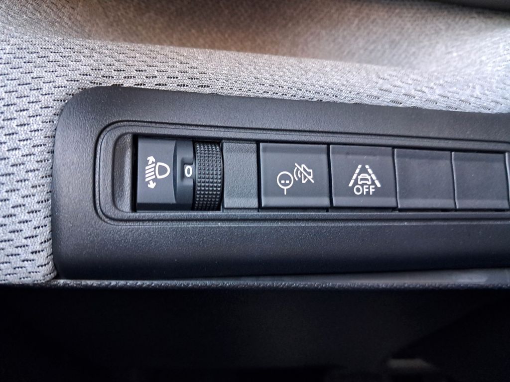 CITROEN ë-C3 MAX Allwetter Kamera MirrorLink Lenkradheiz - Bild 17