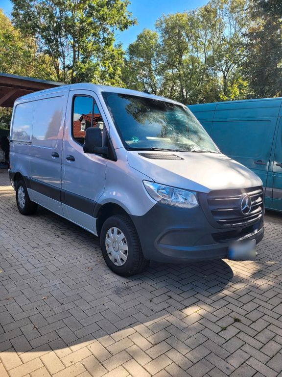 Image of Mercedes-Benz Sprinter