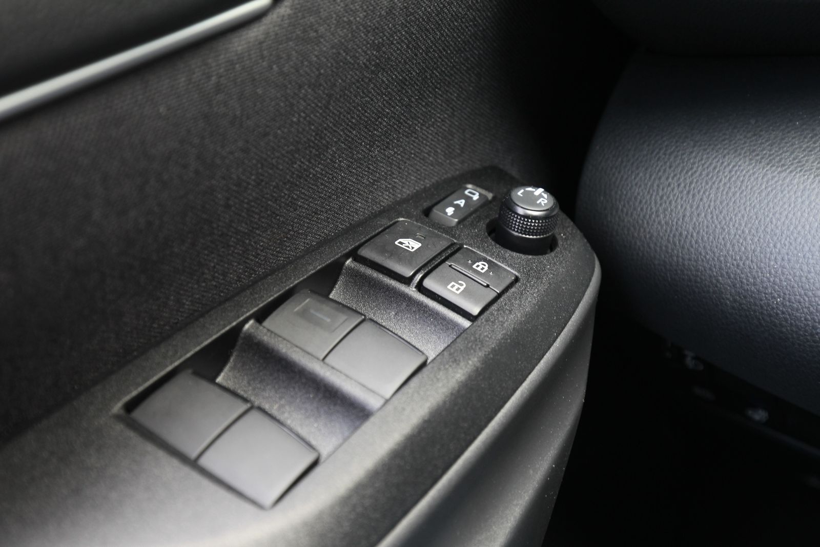 Mazda 2 Hybrid - Bild 17