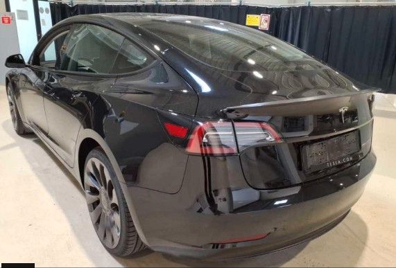 Tesla Model 3 Performance Dual AWD Shangai 91,4%SOH foto 3
