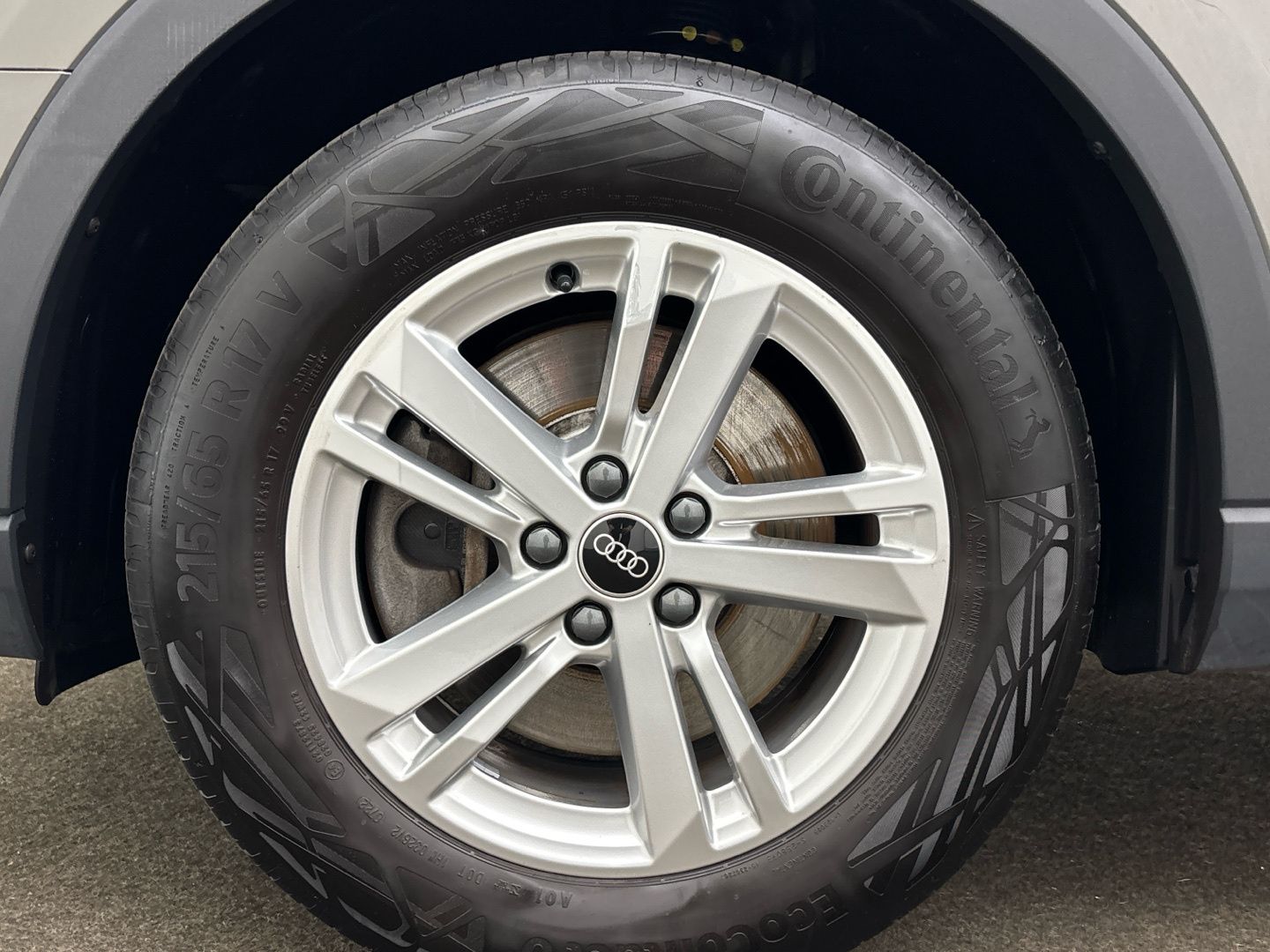 Audi Q3 45 TFSI e S tronic MMI LED AHK foto 7