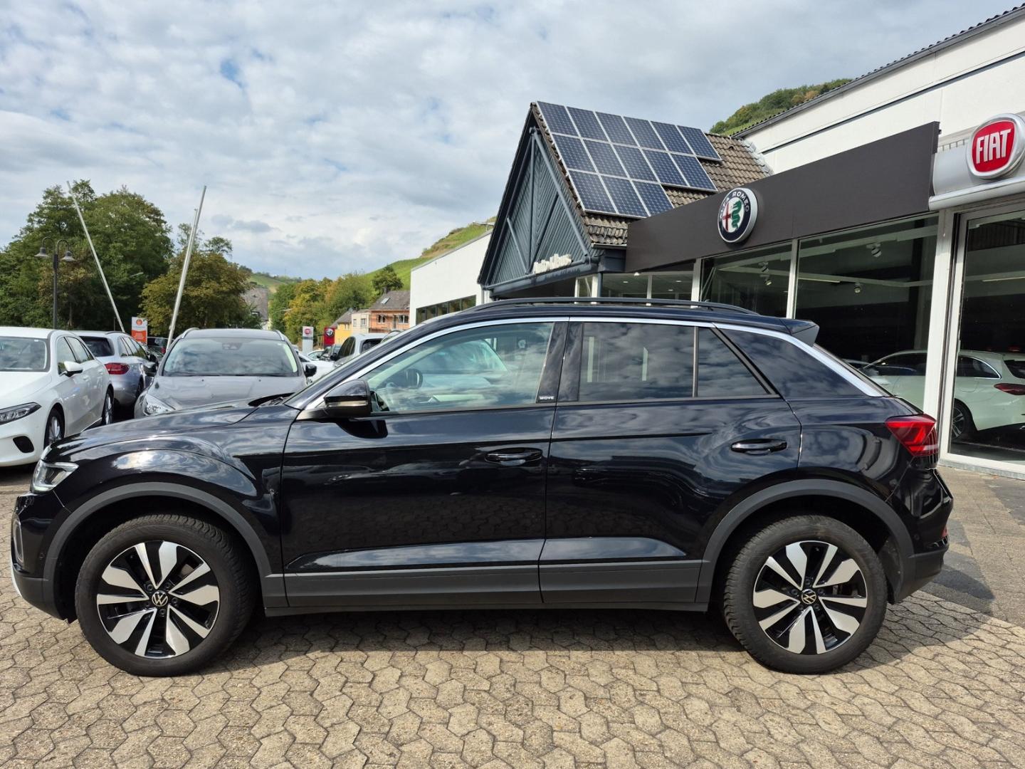 Volkswagen T-Roc Move DSG Navi CarPlay LED SHZ Parklenkassi, миниатюра 2