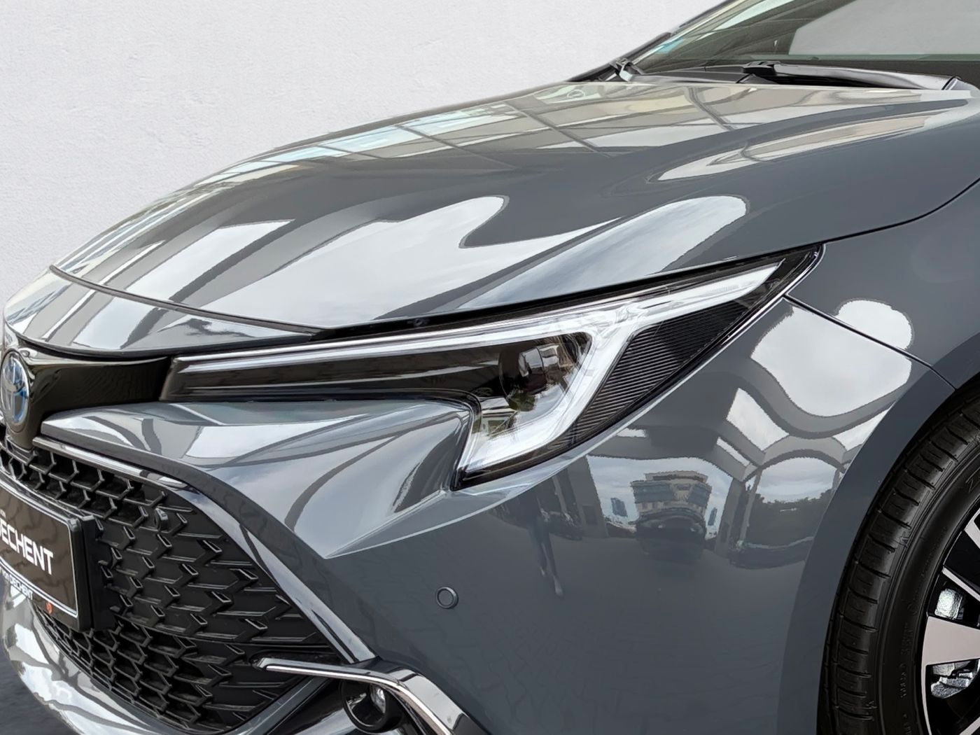 Fahrzeugabbildung Toyota Corolla TS Teamplayer 2.0-l-Hybrid KAMERA LED AC