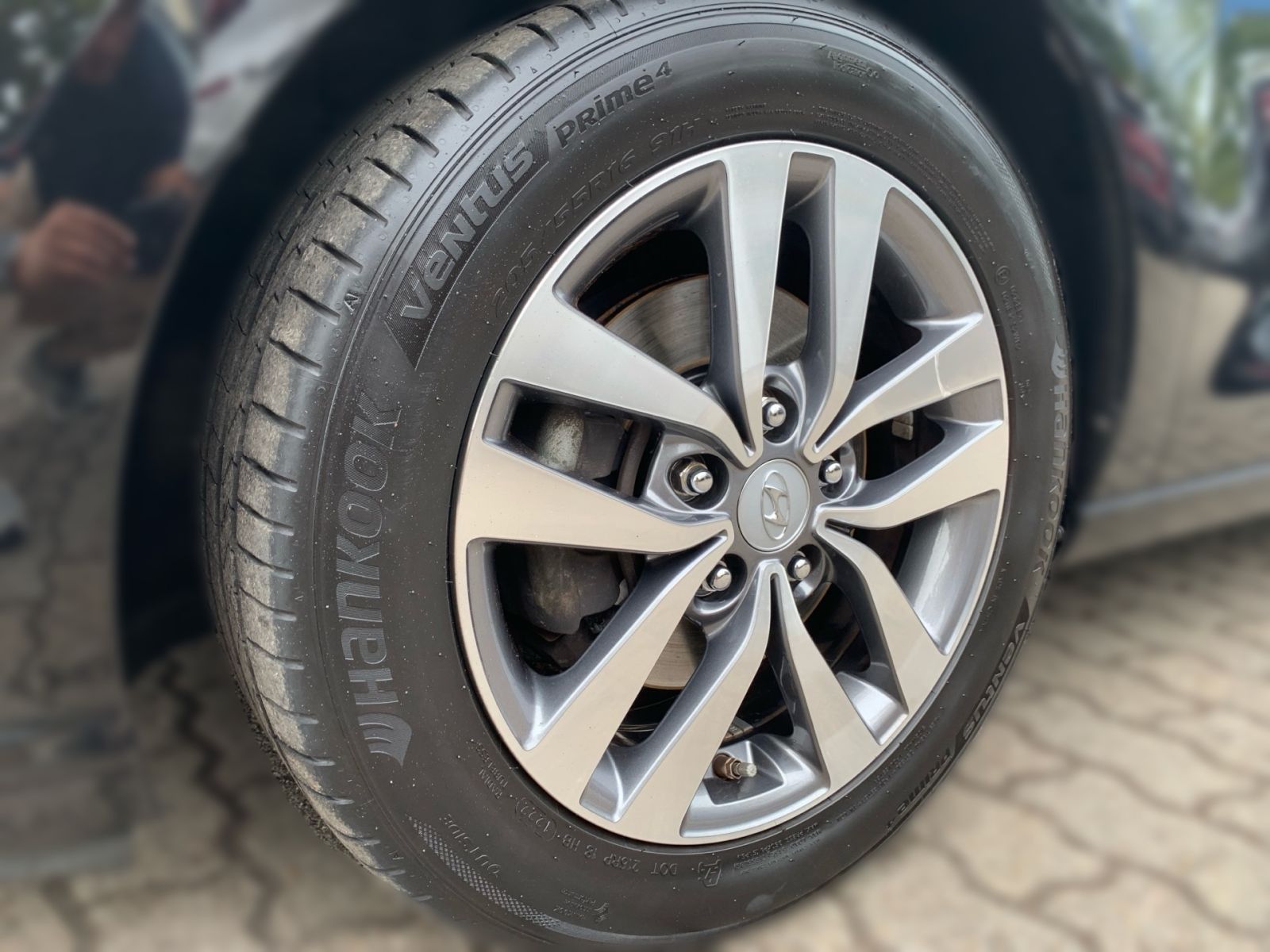 Fahrzeugabbildung Hyundai i30 1.0 T-GDI Passion Kamera 8x bereift