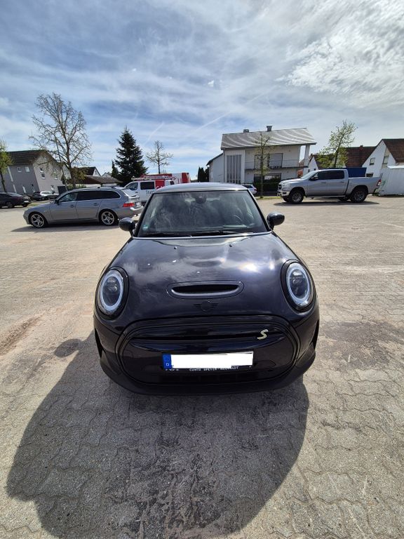 Image of MINI Cooper SE
