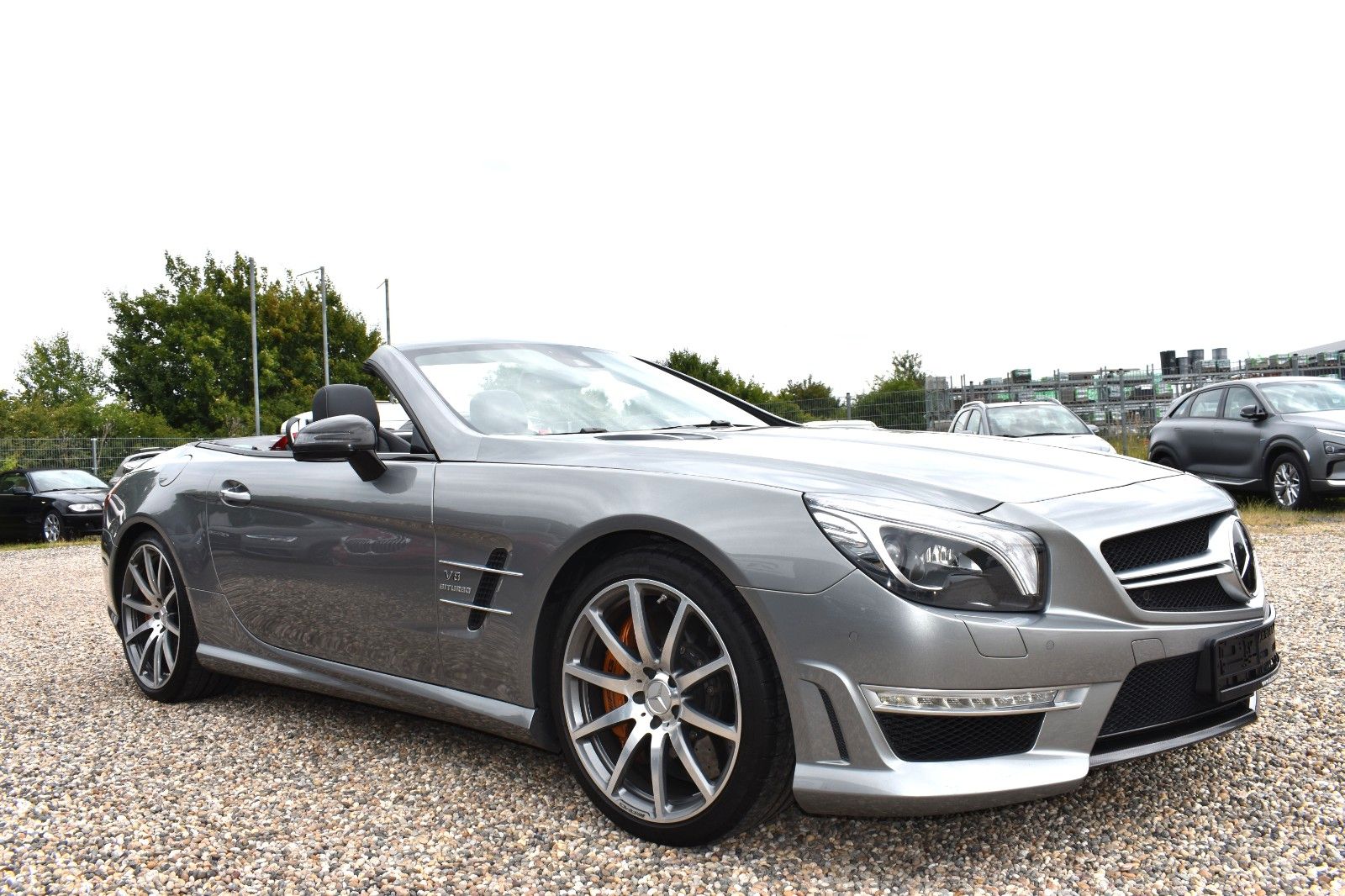 Fahrzeugabbildung Mercedes-Benz SL 63 AMG Carbonp.B&O Keramikbre. Softclose Gara