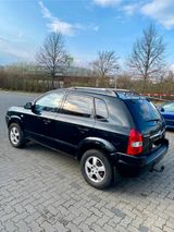 Hyundai Tucson LPG neue tüv bis 05/2027 - Hyundai TUCSON aus 2005