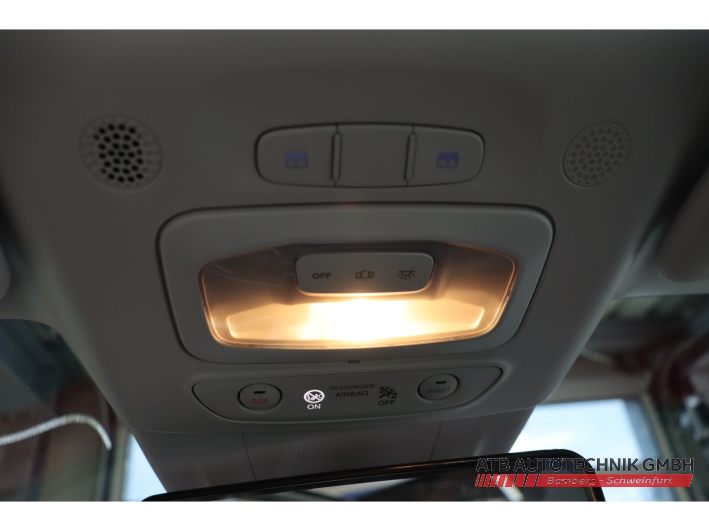 Fahrzeugabbildung Fiat 500e Cabrio 23,8 kWh RED Komfort-Paket Apple Car