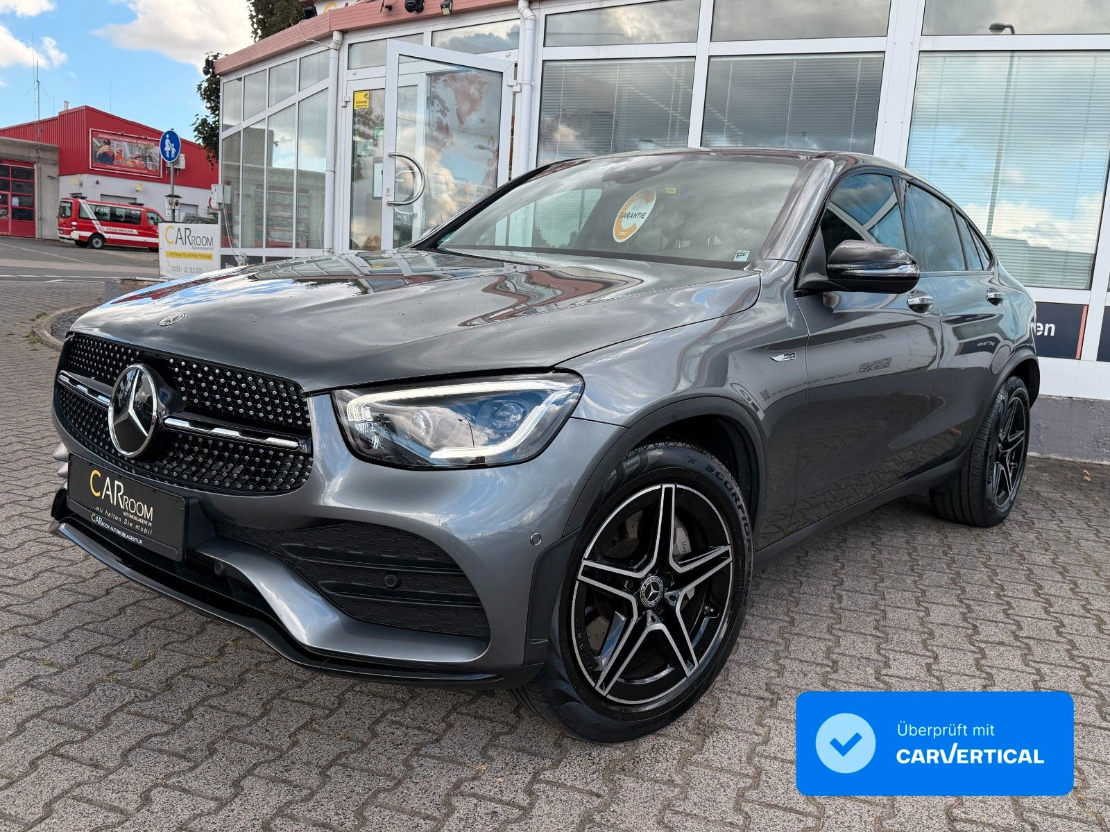 MERCEDES-BENZ GLC Coupe 300 d 4Matic*HUD*Wide*Distr*AMG*Night