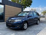 Dacia Logan MCV II Kombi Laureate*AHK*NAVI*KLIMA* - Dacia Logan: Automatik