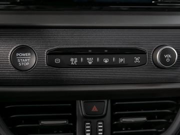 Ford Tourneo Courier 1.0 Titanium Assistenz-Paket ACC