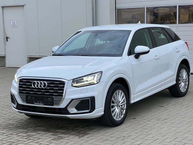 Audi Q2 design Automatic ++LED++Standheiz.++NAVI++