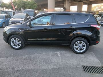 Ford Kuga - 5