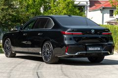 BMW 740 – 4 / 30