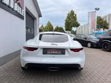 Jaguar F-TYPE Coupe P300 R-DynamicRWD*Kamera*Black Pack - Jaguar F-Type aus 2020