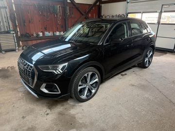 Audi Q3 - 1