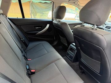 BMW 320 - 12